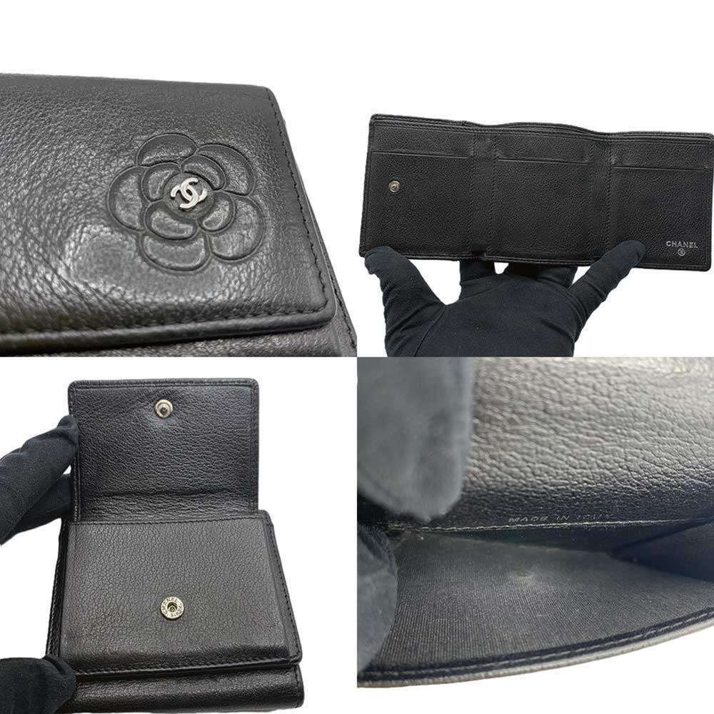 CHANEL Authentic Black Lambskin Leather Wallet - Picture 6 of 6